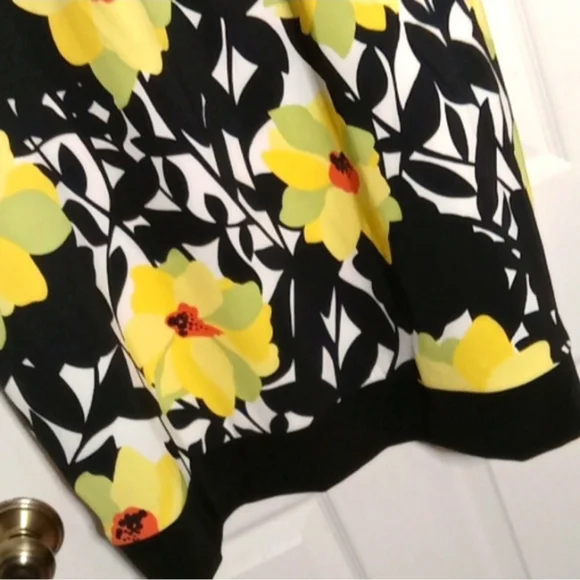 Floral Mini Dress in Black &  Yellow - Picture 3 of 6